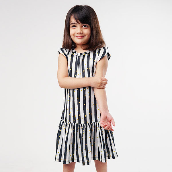 Girls dresses black and white top